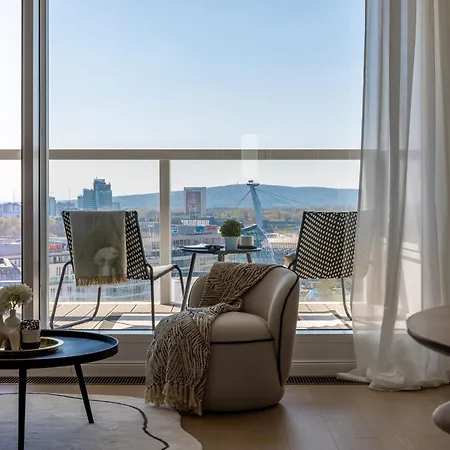 Panorama Castle View * Bratislava