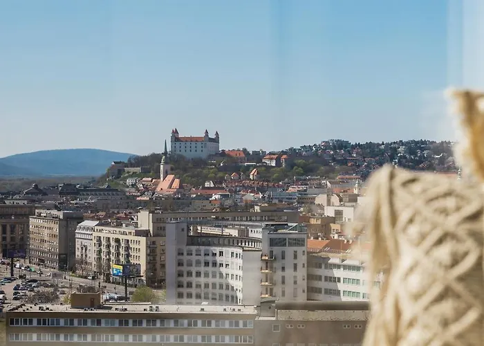 Panorama Castle View